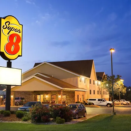Super 8 By Wyndham Alton