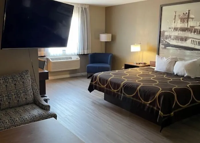 Super 8 By Wyndham 2* Alton