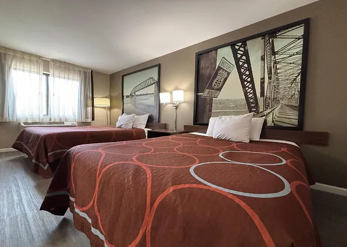 Super 8 By Wyndham Motel 2*