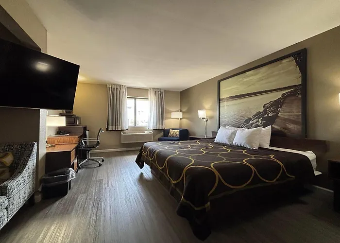 Super 8 By Wyndham